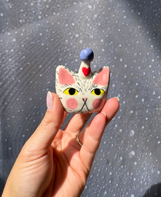 Stripy Grumpy Cat ring holder